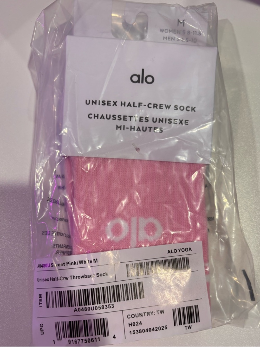 ALO UNISEX HALF CREW SOCK - SWEET PINK SOLD OUT